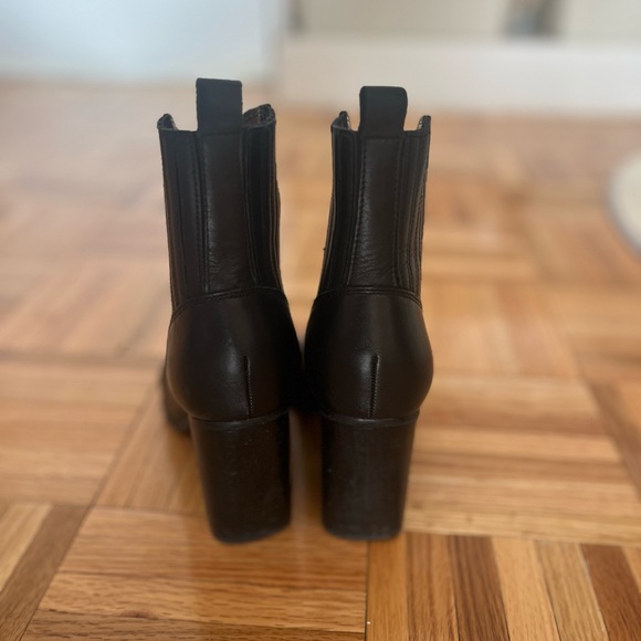 Marc Fisher Alva Bootie 6.5M in Black - Picture 8 of 8